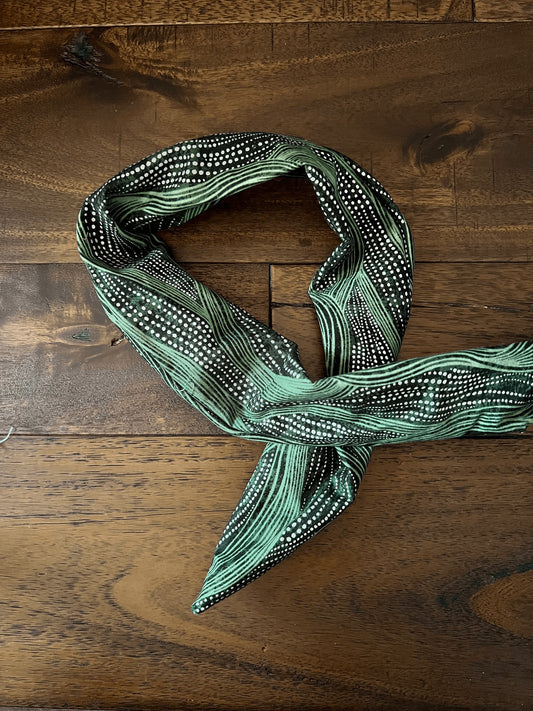 Green Waves  - Wired Head Wrap