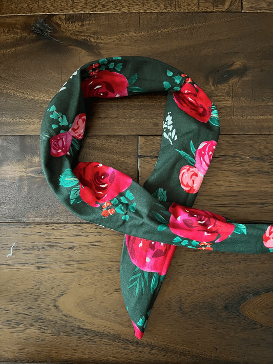 Large Roses Hunter Green  - Wired Head Wrap